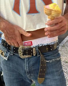 Men’s Coachella, Coachella Outfit Men Festival Fashion, Guy Coachella Outfits, Coachella Outfit Men, Cowboy Aesthetic, Nashville Outfits, Coachella Outfit, Model Inspo, Mens Outfit Inspiration