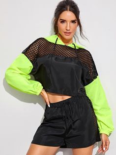 Neon Outfits, Neon Fashion, Looks Black, Sporty Outfits, Girls Fashion Clothes, Teen Fashion Outfits