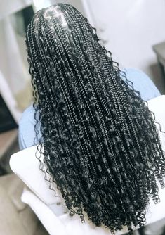 @dreamgalleryy Birthday Knotless Braids, Island Hairstyles, Braiding Ideas, Box Braid Hair, Girly Hairstyles, Mixed Curly Hair, Hair Business