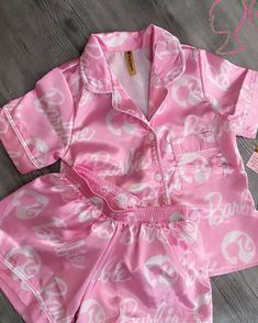 Pajama Fashion, Clueless Outfits, Cute Sleepwear, Cute Pajama Sets, Pajama Outfits, Looks Party, Cute Lazy Outfits, Lazy Outfits, Cute Pajamas