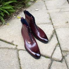 Title: Trendy New Men's Fashion Custom Made Reddish Brown Shaded Leather Oxford Lace Up Ankle High Formal Chelsea Boot Description: We are making real handmade products. Our Shoes Manufacturing Depends upon Five steps. 1. Shoe Size Tree 2. Design Maker 3. Upper Maker Man 4. Bottom Maker Man 5. Finish Man We are making all types of shoes and boots. Our shoes and boots made up of genuine leather. 1.  Upper is fully tanned Cow Hide. 2. Inner Sole is made up of Genuine Leather. 3. Lining soft calf L New Mens Fashion, How To Make Brown, Brown Shades, Buffalo Leather, Mens Shoes Boots, Leather And Lace, Types Of Shoes, Cow Leather, Boots Men