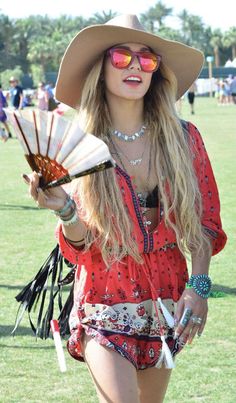 Que Vanessa Hudgens Coachella, Estilo Vanessa Hudgens, Boho Coachella, Coachella 2014, Vanessa Hudgens Style, Coachella Inspiration