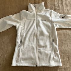 Brand New Removed Tag Size L Runs Small More Like Medium Colombia Sweater, Columbia Sweater, Womens Henley, Columbia Sweaters, Pleated Jacket, Womens Fleece, White Jacket, Zip Up Sweater, Columbia Sportswear