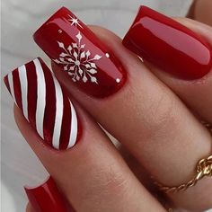 Super Cute And Stylish Ships In 5-10 Business Days Nagel Tips, Her Nails, Festival Nails, Xmas Nails, Stick On Nails, Nailed It