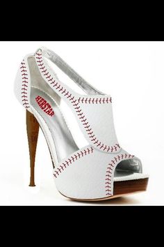 baseball high heel shoes | The bat for the heel is adorable Vetements Shoes, Baseball Wedding, Outfit With Boots, Baseball Shoes, White High Heels, Baseball Outfit, Baseball Women, Take Me Out, Outfit Trends