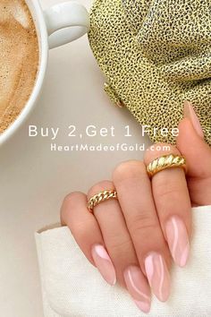 A modern and timeless gold curb chain ring. This curb chain ring looks great stacked with your favorites or on its own. Made from durable materials that are perfect for everyday wear! BUY 2, GET 1 FREE. Coupon applied at checkout. Trendy Gold Chain Ring Tarnish Resistant, Trendy Tarnish Resistant Gold Chain Ring, Trendy Gold Chain Ring For Promise, Trendy Gold Chain Ring For Everyday, Gold Curb Chain, Buy 2 Get 1 Free, Gold Filled Jewelry, Chain Ring, Curb Chain