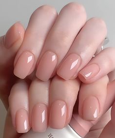 Gel Nails Ideas Short Plain, Clean Nail Polish Colors, Nail Colors Plain, Plain Manicure, Milky French Manicure, Hard Gel Nails, Unghie Nail Art, Milky Nails