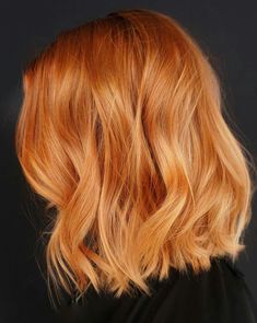 Copper Long Bob Hair, Long Bob Ginger Hair, Short Copper And Blonde Hair, Copper Long Bob, Copper Bob Hair, Copper Bob, Ginger Blonde, Champagne Blonde Hair, Cheveux Oranges