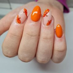 23 Insanely Cute Pumpkin Nails That Are Perfect for Fall Fall Nail Designs Pumpkin, Fall Nails Halloween, Nails Freestyle, Nails Pumpkin, Chloe Nails, Cute Nail Ideas, Pumpkin Nail