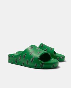 Chanclas Serve Slide 2.0 de hombre Lacoste France, Crocodiles, Lacoste Men, You Smile, Polo Shirts, Make You Smile, Matching Sets, Slides, Color Pop