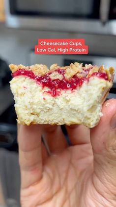 someone holding up a piece of food with cranberry sauce on it and the words low cali, high protein