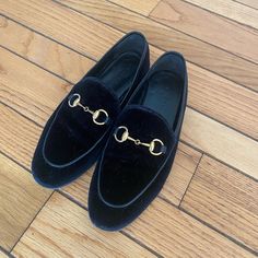 Black Gucci Velvet Loafers. Black Size 36. Moderate Wear In The Sole But Could Easily Have A Rubber Sole Put On From A Cobbler. Garment Bags Included. Shoes Gucci, Velvet Loafers, Garment Bags, Gucci Shoes, Cobbler, Put On, Flat Shoes Women, Loafer Flats, Rubber Sole