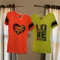 From Sunsations Baseball T-Shirt’s Comes From A Smoke Free Pet Free Home Both Brand New - Orange Has Tags Large But Fit Like A Small All Offers Welcome Embroidered Cotton Top, Blue V, Lululemon Women, Pregnancy Shirts, Cotton Logo, Logo Tees, Striped Tee, Striped Shorts, Black Stretch