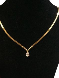 Unbranded Gold Filled Necklace - Tradesy Gold Daimond Necklace, Long Chain With Pendant Gold, Gold Pendant Jewelry Indian, Stylish Jewelry Gold, Gold Jewels Design, Neck Pieces Jewelry, Jewellery Art, Modern Gold Jewelry, Gold Necklace Indian