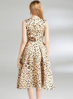 Skirt length: medium skirtSkirt type: A-line skirtCollar type: round neckSleeve length: sleevelessColor: Leopard printSize: S,M,L,XL,XXL Tank Dresses, Dress Women Elegant, Wedding Party Dress, Dresses Xxl, Leopard Dress, Office Attire, Khaki Dress, Mid Dresses, Midi Dress Sleeveless