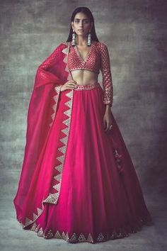 Shop for Vvani by Vani Vats Pink Georgette Embroidered Blouse And Lehenga Set for Women Online at Aza Fashions Orang India, Looks Hippie, Blouse Lehenga, Raw Silk Lehenga, Organza Lehenga, Indian Outfits Lehenga, Lehnga Dress, Ritu Kumar, Designer Bridal Lehenga