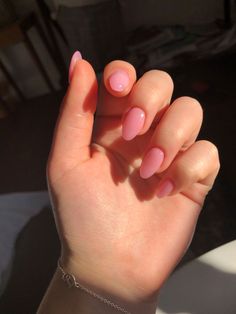 Short pink, almond nails Cute Short Almond Shaped Acrylic Nails, Short Acrylic Shapes, Pretty Pink Short Acrylic Nails, Round Extra Short Nails, Almond Short Pink Nails, Cute Short Nails Oval, Simple Short Pink Acrylic Nails, Short Almond Nails Pink Tips, Pink Nail Almond Shape