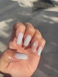 Formal Nails, Classy Acrylic Nails, Snowflake Nails, Sparkle Nails, Acrylic Nails Coffin Short, Short Acrylic Nails Designs