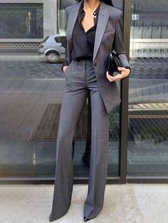 Urban Plain Pocket Stitching Regular Fit Pants Corporate Fits Women, Dark Grey Suit Women, Business Outfits For Women Professional, Principal Outfits Women, Realtor Fits, Winter Professional Outfits Women, Womens Business Casual Outfits, Womens Pant Suits, Trendy Business Casual Outfits