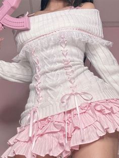 Cute Lace Outfits, Cute Outfit With Skirt, Cute Pink Fits, Cute Skirts Outfits, Pink Women Outfits, Pink Clothes Outfits, Pretty Pink Outfits, Sweaters Over Dresses, Cute Pink Things