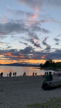 Love, sunset, English Bay Vancouver, Beach in Canada Vancouver Canada Beach, Spring In Vancouver, Canada Place Vancouver, Vancouver Beach Aesthetic, Vancouver City Aesthetic, English Bay Vancouver, Vancouver Aesthetic Summer, Summer In Vancouver, Summer Aesthetic Canada