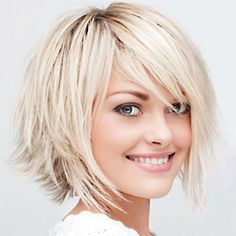 cute choppy bob haircut Bob Lung, Shaggy Bob Haircut, Short Choppy Haircuts, Choppy Haircuts, Medium Hair Styles For Women, Choppy Bob Haircuts, Shaggy Bob, Choppy Bob Hairstyles, Choppy Hair