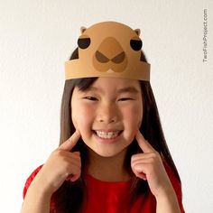 Instant download printable paper camel animal crown. Perfect for kid's parties, birthdays, baby showers, costumes. Great for kid's Christmas nativity activity.Crown is adjustable for perfect fit.This listing is for instant download digital files. No physical item will be shipped. Buy it once, print as many as you like! SUPPLIES YOU'LL NEED TO MAKE YOUR CROWN:• Cardstock (8.5" x 11"/Letter Size)• Craft Knife or Scissors• Tape or GlueWHAT YOU'LL GET:- printable camel crown (PDF format & JPG fo Nativity Paper Crown, Camel Costume For Kids, Nativity Animal Costumes Diy, Camel Crafts Preschool, Camel Craft For Kids, Camel Animal, Nativity Scene Diy, Nativity Costumes, Chicken Hats