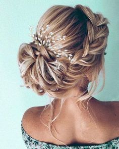 Easy Wedding Guest Hairstyles, Bridesmaid Stuff, Bridesmaids Hair, Bridal Hair Updo, Peinados Recogidos, Wedding Guest Hairstyles, Haircut Styles, Top Hairstyles