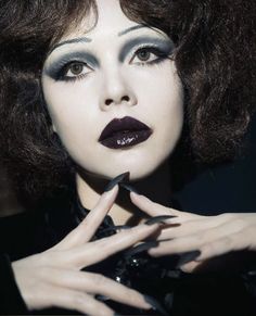 Eyeshadow Looks Alt, Goth Punk Makeup, Maquillage Goth, Goth Eye Makeup, Vampire Bride, Cute Eyeshadow Looks