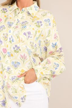 I'm Blossoming with Emotion over this pretty ivory floral print top that you're wearing! It looks so relaxed, in a super chic way…with this pretty print that's perfectly in season! How blessed you are to get the best of both worlds! This top features a collared neckline, long sleeves with a functional button at the cuff, front pocket, and buttons down the front. 55% Linen, 45% Rayon Hand Wash Cold Unlined Imported Model is wearing a size x-small. Front Shop, Sorority Rush Dresses, Rush Dresses, Cardigan Crop Top, Cardigan Crop, Red Dress Boutique, Button Front Top, Dress Bra, Friend Outfits