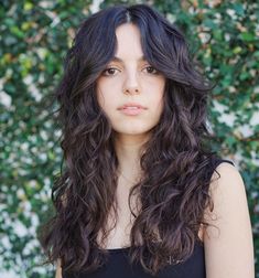 Long Shag Hairstyles, Curly Shag Haircut, Bangs Wavy Hair, Long Shag Haircut, Layered Curly Hair