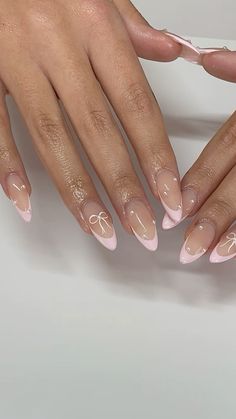 #nails #almondnails #frenchtipnails #girlynails #nailart Trendy Oval Nails, Summer Nails Oval, Acrylic Nails Oval, Ongles Gel French, Bow Nail Art, Purple Nail, Trendy Fits