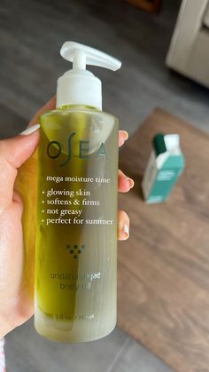 Osea Body Oil, Facial Skin Care Routine Products, How To Make Body Oil, Body Oils For Skin, Osea Skincare, Self Care Essentials, Best Body Oil, Haut Routine, Toxic Skincare