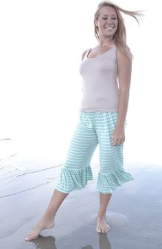 Made with quality cotton lycra. Stretch for easy fit. Ruffle detailing at bottom. wide fixed waistband. Handmade in Southern Calif Machine washable and dryer safe on low heat Small Inseam Waist 14 30 Medium Inseam Waist 15 31 Large Inseam Waist 16 31 1/2 XL Inseam Waist 17 32 2 XL Inseam Waist 18 33 3 XL Inseam Waist 20 34 Stretch Cotton Bottoms With Ruffle Hem, Casual Cotton Bottoms With Ruffle Hem, Blue Cotton Bottoms With Ruffle Hem, Casual Bottoms With Ruffle Hem, Cotton Bottoms With Wide Waistband For Loungewear, Casual Beach Bottoms With Ruffle Hem, Summer Cotton Capris For Loungewear, Summer Cotton Loungewear Capris, Stretch Cotton Capris For Loungewear