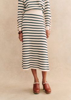 Midi skirt in merino wool and organic cotton;Rib knit;Elasticated waist;Side length: 79.5 cm (on a size S) White Long Sleeve Sweater, Mid Calf Skirt, Pullover Mode, Calf Sleeve, Knitted Suit, Matching Sweaters, Button Sweater, Junior Outfits, Stripe Skirt