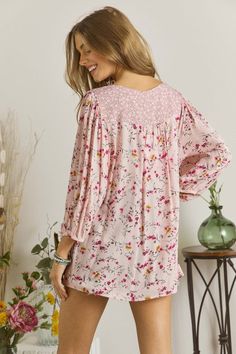 Introducing our new Floral Peasant Tunic Top! This stunning top features a printed design, round neck, 3/4 sleeves, and a loose fit for ultimate comfort and style. Don't miss out on this must-have addition to your wardrobe! Exchanges We have a 7-day exchange policy, which means you have 7 days after receiving your item to request an exchange. We only do exchanges or instore credit. We do not offer refunds!To be eligible for an exchange, your item must be in the same condition that you received i Stunning Tops, Long Sweaters, Cardigan Jacket, Formal Wear, Skirt Pants, Long Sleeve Sweater, Sneaker Boots, Casual Pants, Dress Skirt