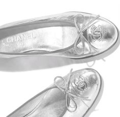 #chanel #shoes #silver #flats Silver Ballet Flats, Paris Summer, Vogue Beauty, Gray Aesthetic, White Swan, Black And White Aesthetic, Swan Lake, Black N White, Black Swan