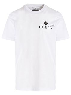 Cotton, crewneck t-shirt with a front logo appliqué, and short sleeves. Composition: 100% cotton Philipp Plein Logo, Man Logo, Philipp Plein, Gorgeous Bags, Engineered Garments, Shop Logo, A Logo, Logo T Shirt, Luxury Retail