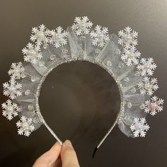 Snowflake and crystal headband for Christmass holiday party -Crown height 7 cm -Handmade from glitter Eva foam -Soft and lightweight - Double-sided headpiece -Ready for shipment Snow Queen Crown, Eeyore Tail, Whoville Costumes, Snowflake Headband, Ugly Sweater Day, Nutcracker Costumes, Butterfly Hair Accessories, Glitter Crown, Diy Crown