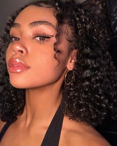 Spring Makeup, Instagram Baby, Baddie Hairstyles, Natural Makeup Looks, Grunge Hair, Curly Girl