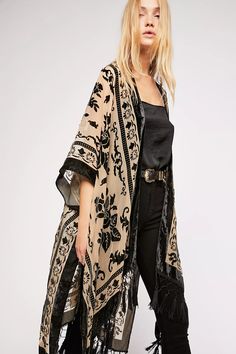 Nightbird Burnout Kimono | Free People Mode Country, Kimono Outfit, Mode Hippie, Mode Kimono, Estilo Hippie, Mode Abaya, Mode Boho, Looks Street Style, Leopard Print Dress