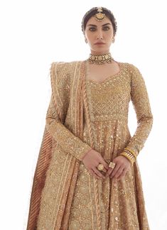 Farah Talib Aziz, Rose Gold Fabric, Shadi Dresses, Pink And Mint, Pakistani Bridal Dresses