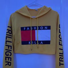 Brand: Size: Sm Color: Yellow Nwot Sporty Yellow Sweatshirt For Fall, Yellow Sporty Sweatshirt For Fall, Trendy Yellow Sweatshirt For Fall, Yellow Crew Neck Hoodie For Fall, Yellow Casual Hoodie For Fall, Trendy Yellow Sweatshirt For Spring, Yellow Hooded Top For Fall, Casual Yellow Hoodie For Fall, Yellow Hoodie For Fall