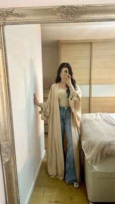 Modest Fashion Outfits Hijab, Outfits With Abaya, Luxury Hijab Outfit, Hijab Abaya Outfits, Abaya And Jeans, Modest Clothing Aesthetic, Casual Abaya Outfits, Hijab Dress Style, Abaya Styling