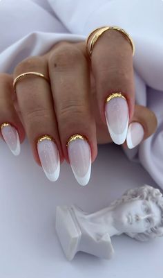 White Almond Nails With Design Glitter, Nail Art With Jewels, Kutek Disney, Fire Nails, Chic Nails, Dope Nails, Nail Polishes, Cute Acrylic Nails