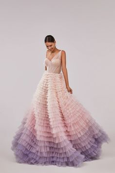 Charming ball gown with the frill-layered ombre maxi skirt – Milla Ombre Maxi Dress, Long Evening Gowns, فستان سهرة, Gown Prom, Stunning Gowns, Ball Gowns Prom, Tulle Prom Dress, Prom Dresses Ball Gown, Formal Dresses For Women