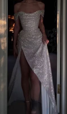 Shiny Prom Dress, Prom Dress Sequin, Stile Kylie Jenner, Sequin Evening Dress, Trendy Prom Dresses, Prom Dresses Formal