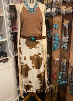 Cute Cow Print Slit Skirt With Elastic Waist Band Length: 30" 97% Polyester, 3% Spandex SIZING: S(2-4) M(6-8) L(10-12) Brown Cow Print Skirt Outfit, Cow Print Skirt Outfit, Women Western Outfits, Cow Print Skirt, Print Skirt Outfit, Cute Cow Print, Printed Skirt Outfit, Cowgirl Boutique, Colorado Style