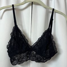 Solid Black Unlined Lace Bralette Floral Lace Unlined Bralette Top Wireless Triangle Plunge Neckline Bralette Top Sexy Lingerie No Padding Adjustable Straps Size Small New The Color May Vary Slightly Depending On Lighting #Loungewear #Athleisure #Activewear #Yogapants #Nike #Puma #Newbalance #Alo #Lululemon #Aloleggings #Lululemonleggings #Fabletics #Workoutpants #Compressionleggings #Adidas #Reebok #Lululemonbra #Aloshorts #Nikeshorts #Minimalist #Oldmoney #Newmoney #Retro #Y2k #Barbiecore #Bal Black Delicate Lace Bra For Evening, Black Delicate Lace Evening Bra, Black Stretch Bra With Lace Closure, Evening Black Bra With Lace Trim, Black Lace Trim Bra For Evening, Partially Lined Low-cut Black Bra, Black Low-cut Partially Lined Bra, Black Partially Lined Low-cut Bra, Evening Black Lace Trim Bra