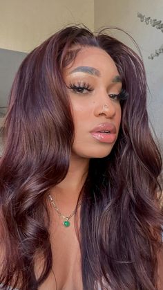 Red Burgandy Hair, Balayage Nails, Balayage Subtle, Hair Color For Dark Skin Tone, Black Cherry Hair Color, Burgundy Balayage, Burgandy Hair, Hair Color Swatches